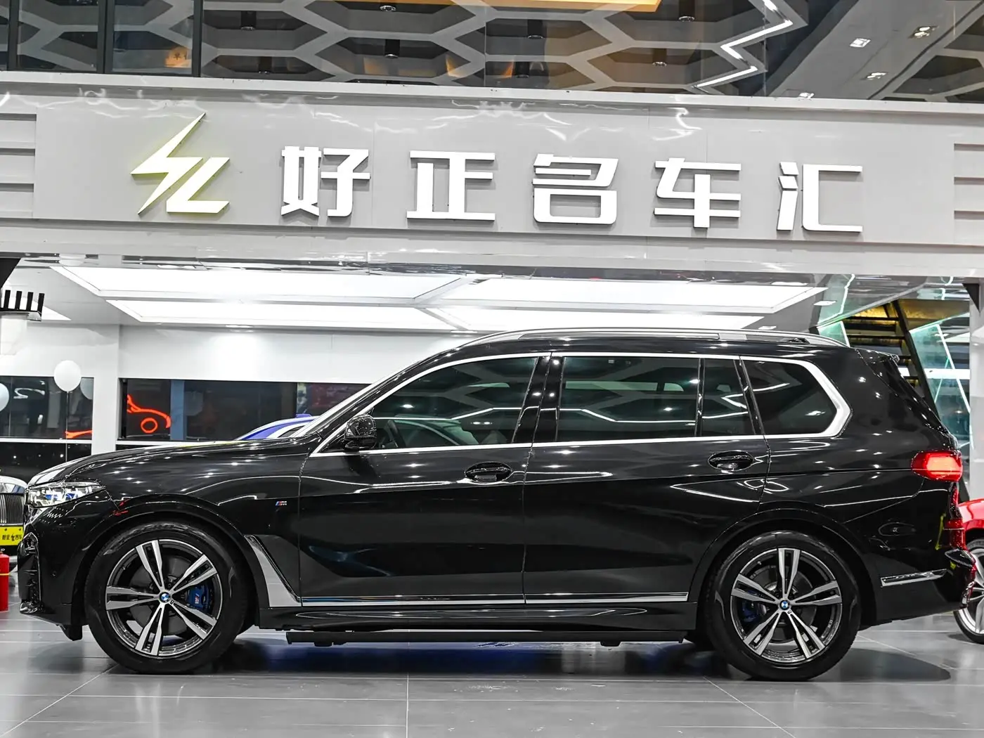 BMW X7 2022 — Фото 5/20