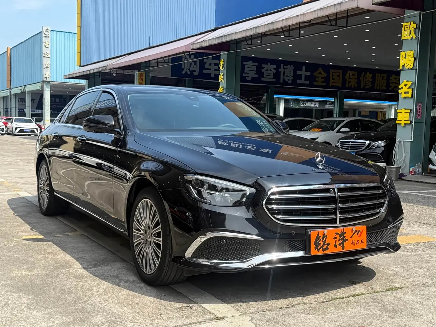 Mercedes-Benz E-Class 2023 — Фото 3/19