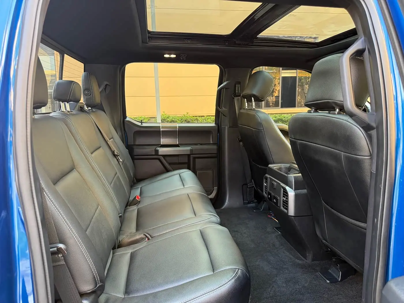 Ford F-150 Raptor 2019 — Фото 7/9