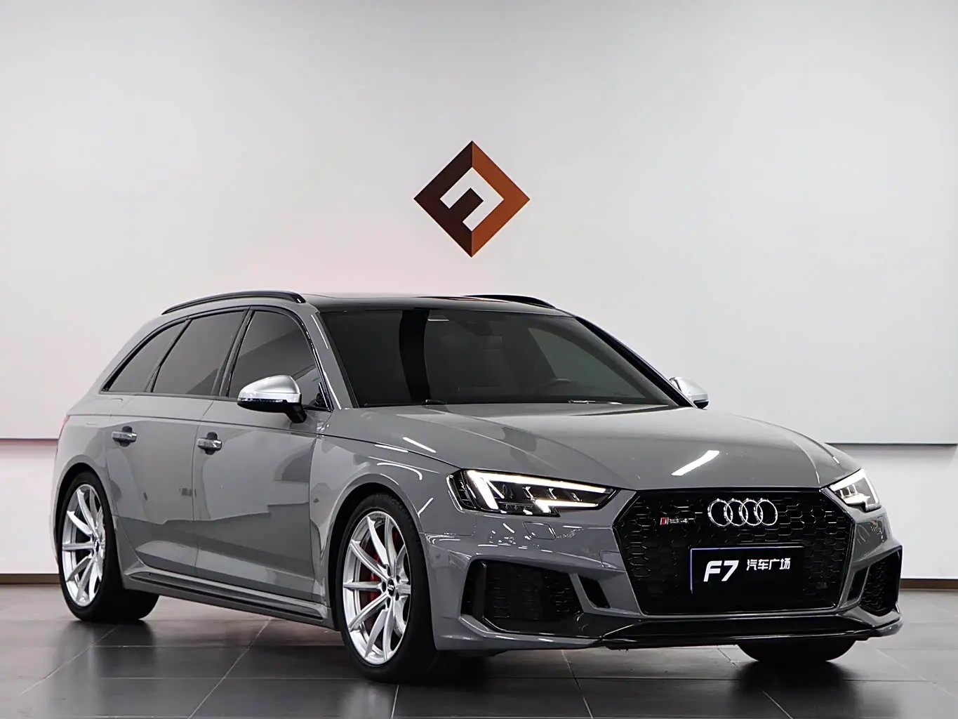 Audi RS 4 2019 — ფოტო 3/20