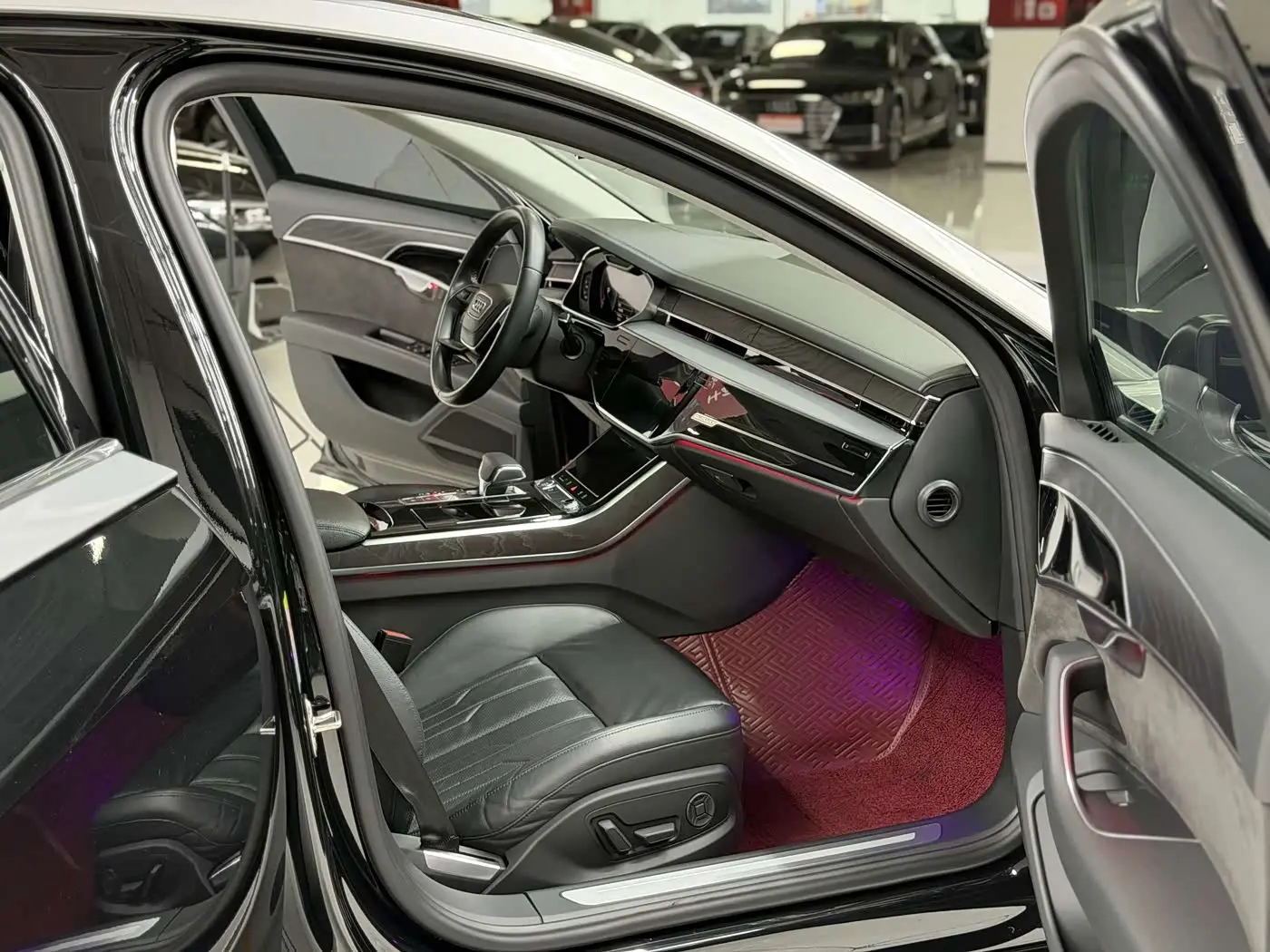 Audi A8 2018 — Photo 7/15
