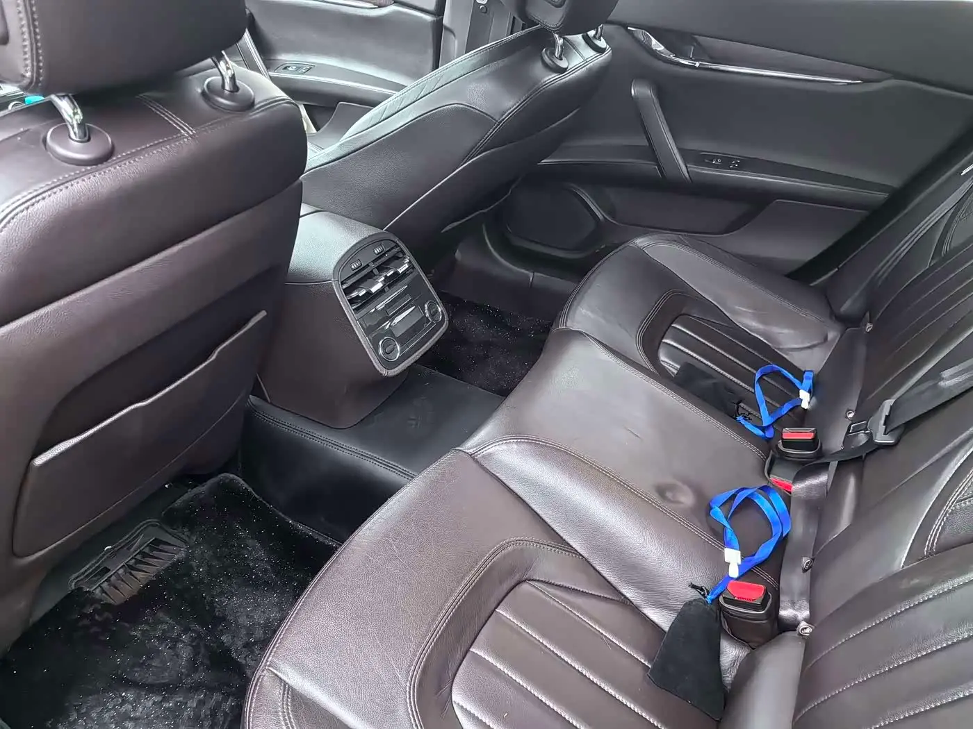 Maserati Quattroporte 2014 — Photo 5/9