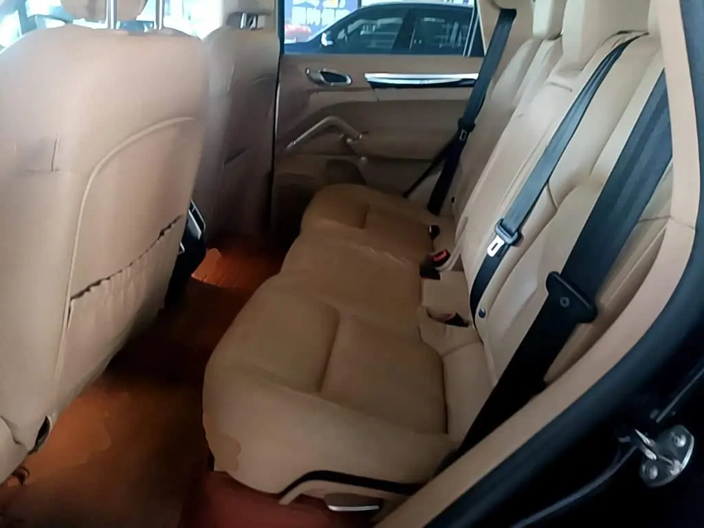 Porsche Cayenne 2018 — Şəkil 17/20