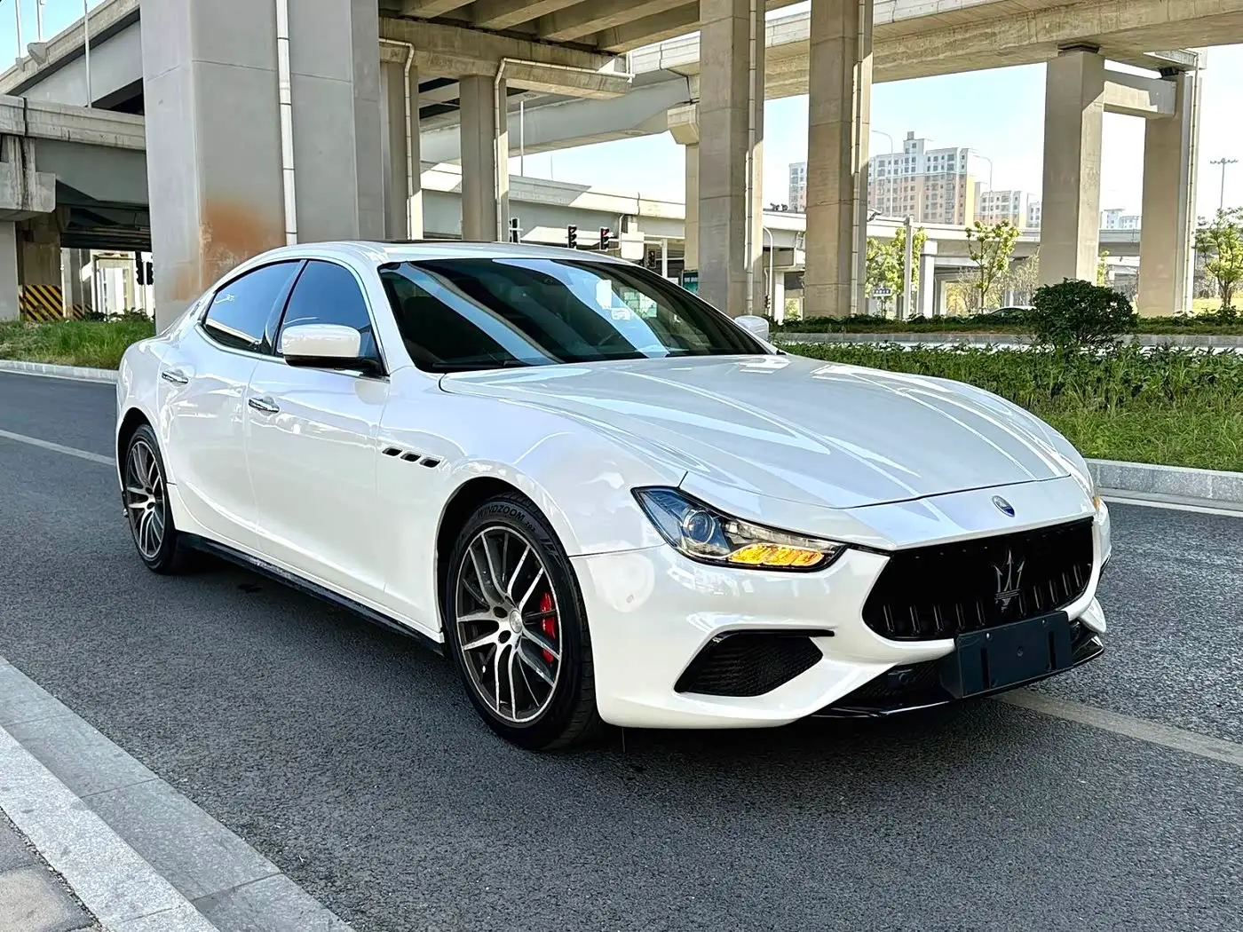 Maserati Ghibli 2016 — Фото 5/17