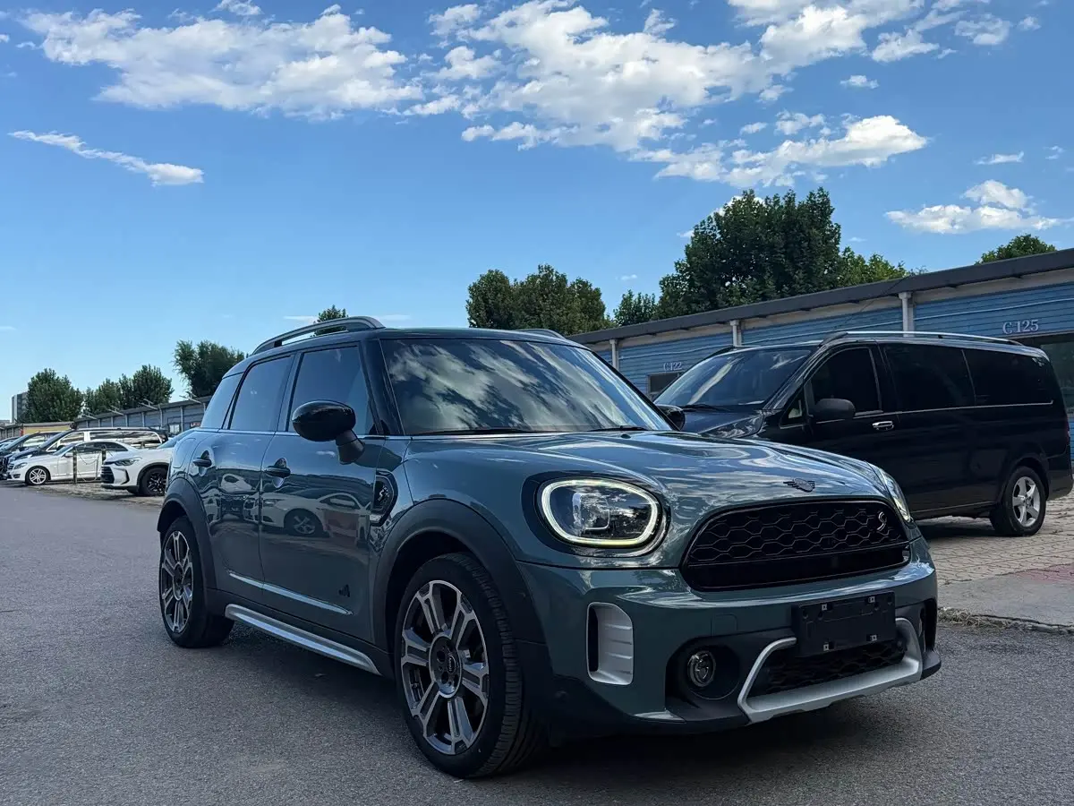 MINI COUNTRYMAN 2023 — Photo 3/20