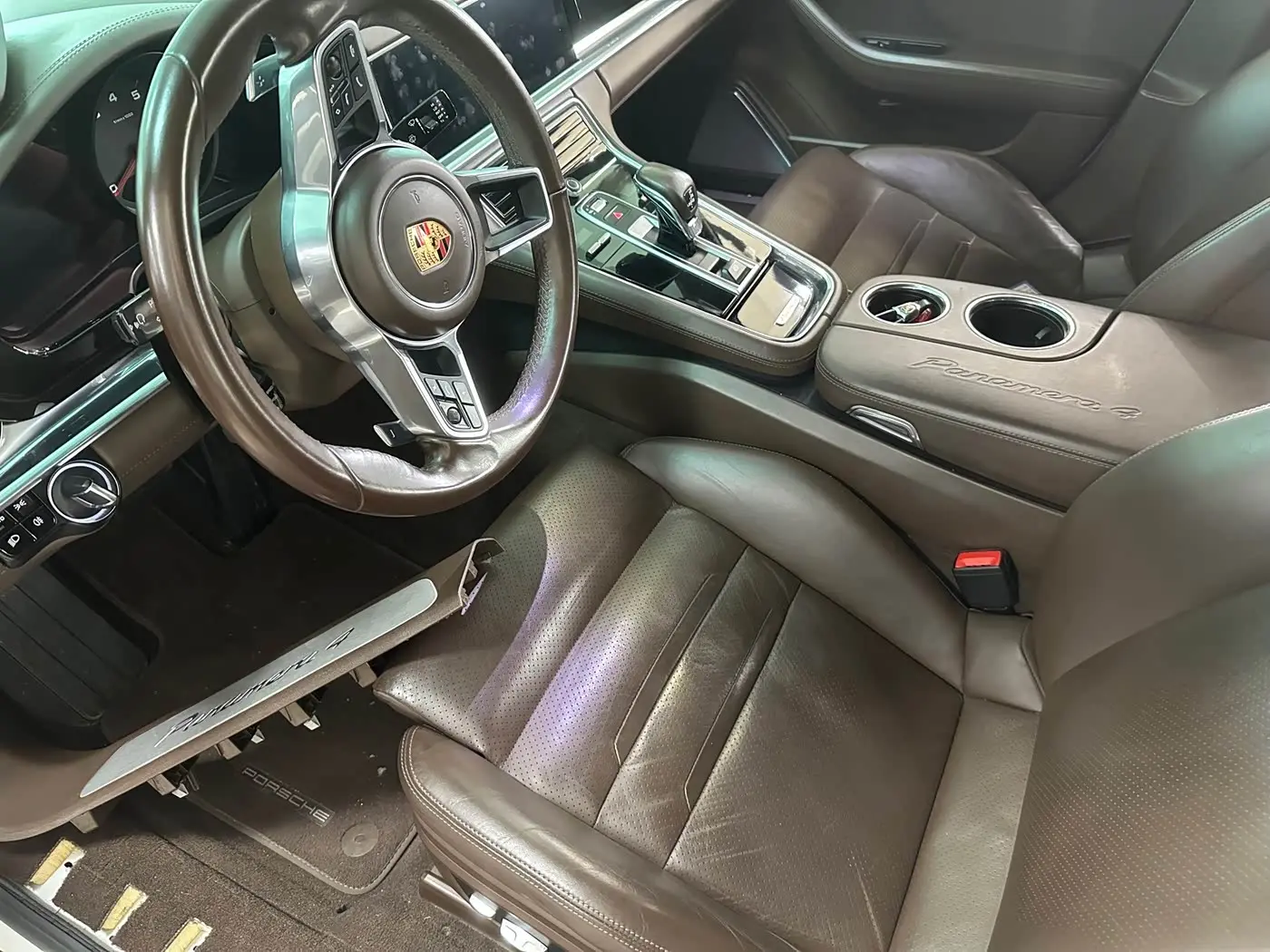 Porsche Panamera 2017 — Photo 5/8