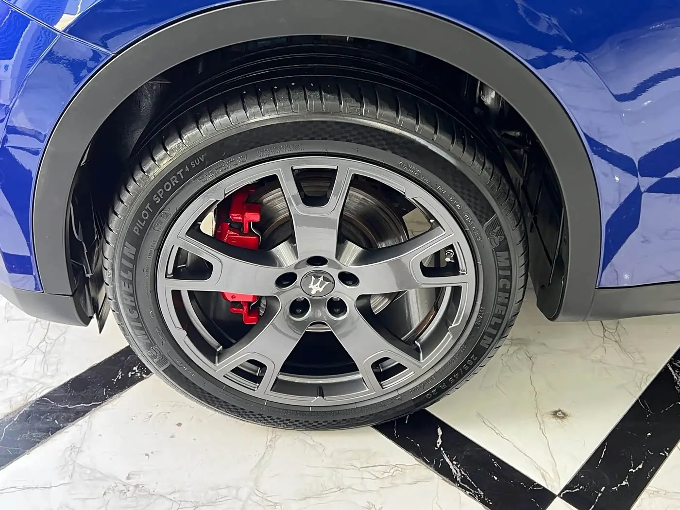 Maserati Levante 2019 — Photo 7/18