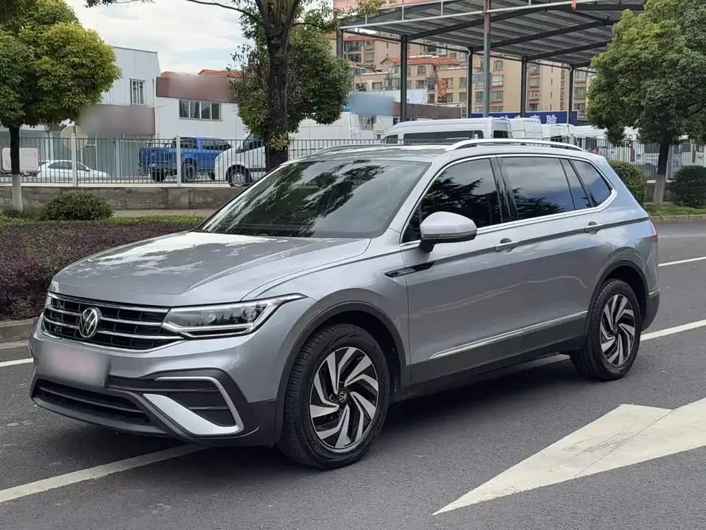 Volkswagen Tiguan L, 2022