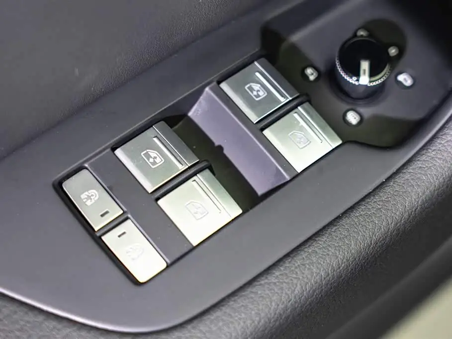 Audi A6L 2025 — Şəkil 15/20
