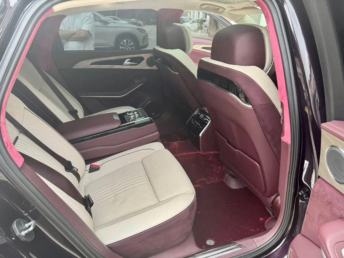 Hongqi H9 2021 — Şəkil 17/20