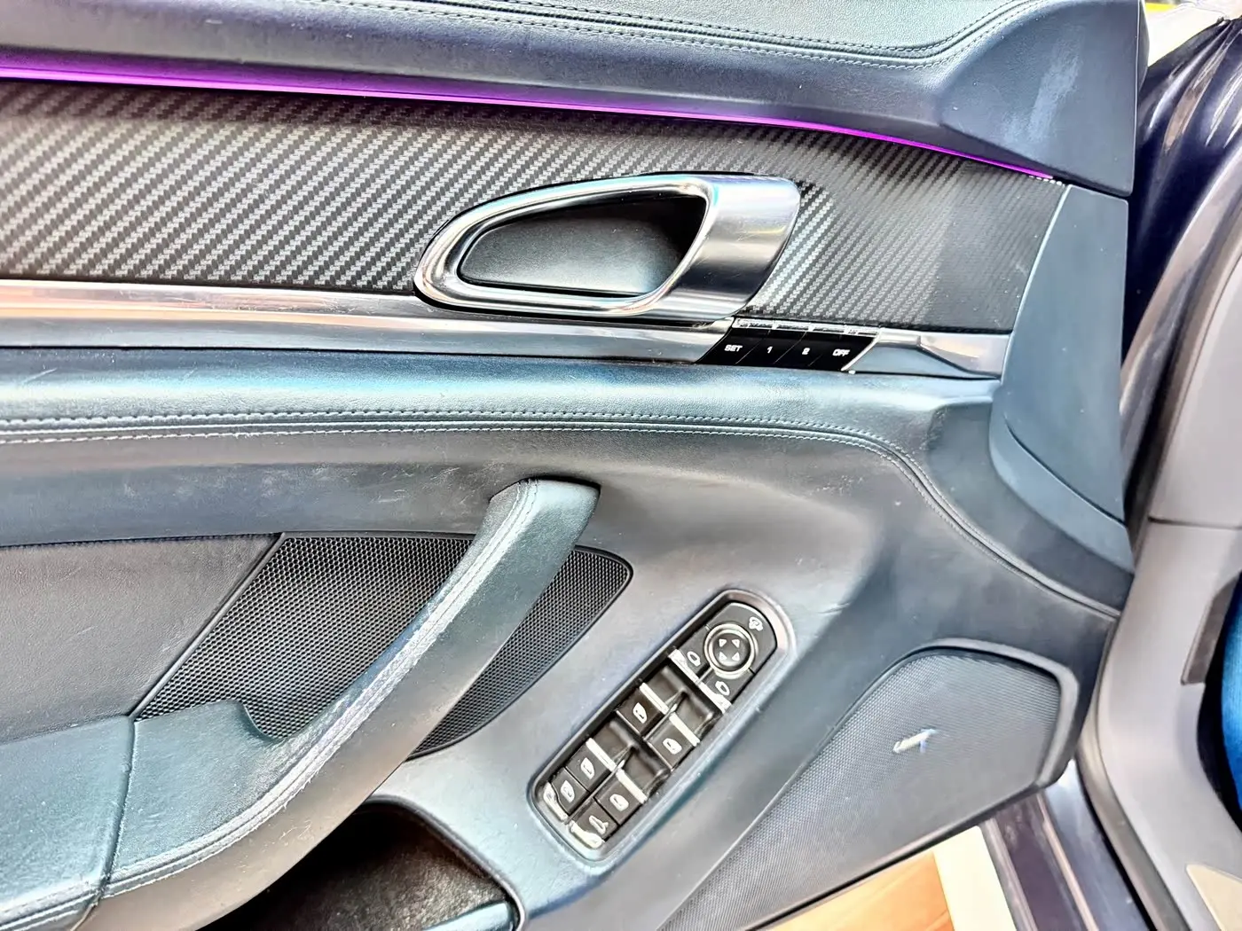 Porsche Panamera 2011 — Şəkil 8/18