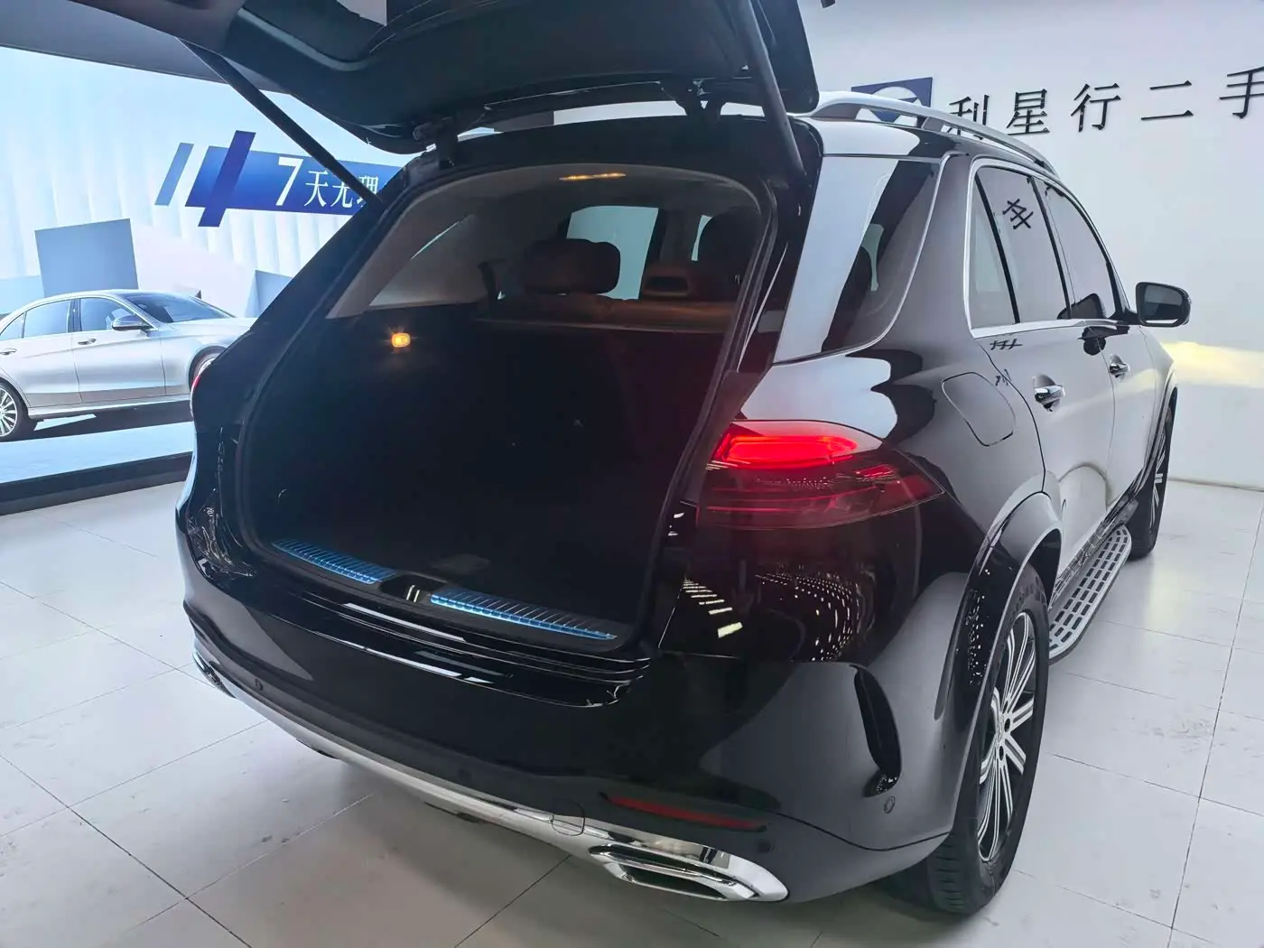 Mercedes-Benz GLE 2026 — Photo 17/17