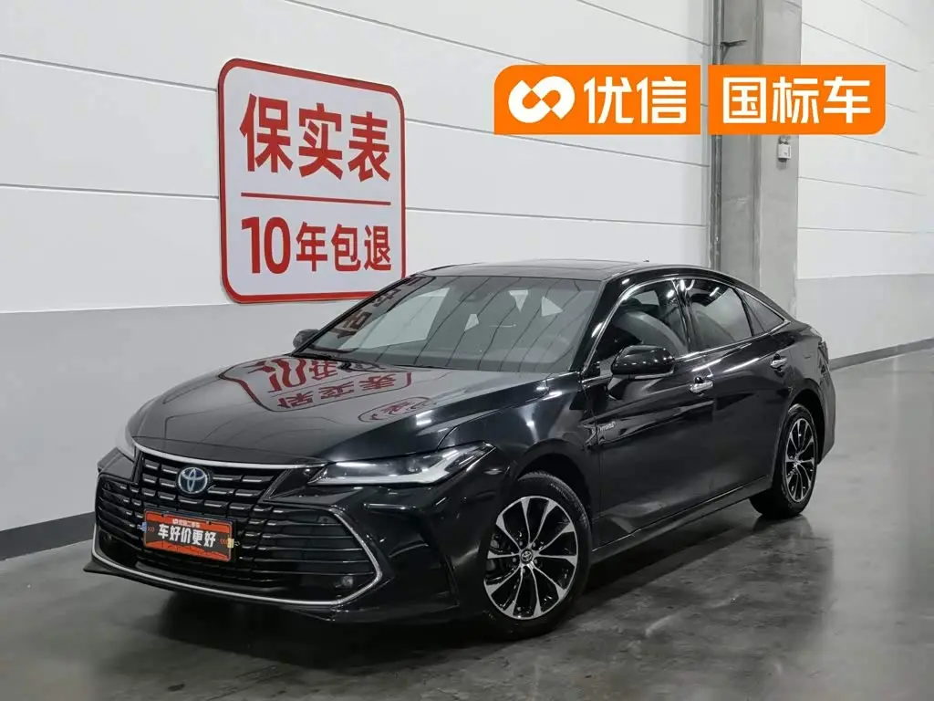 Toyota Avalon 2023 — Фото 1/20