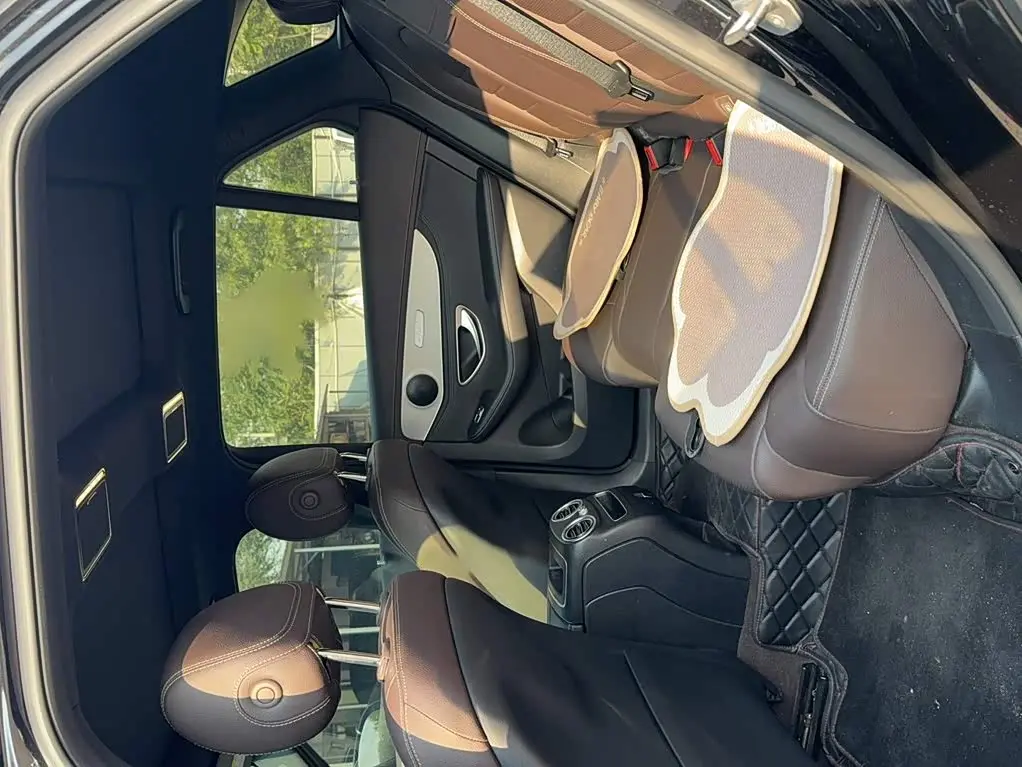 Mercedes-Benz GLC 2020 — Şəkil 13/18