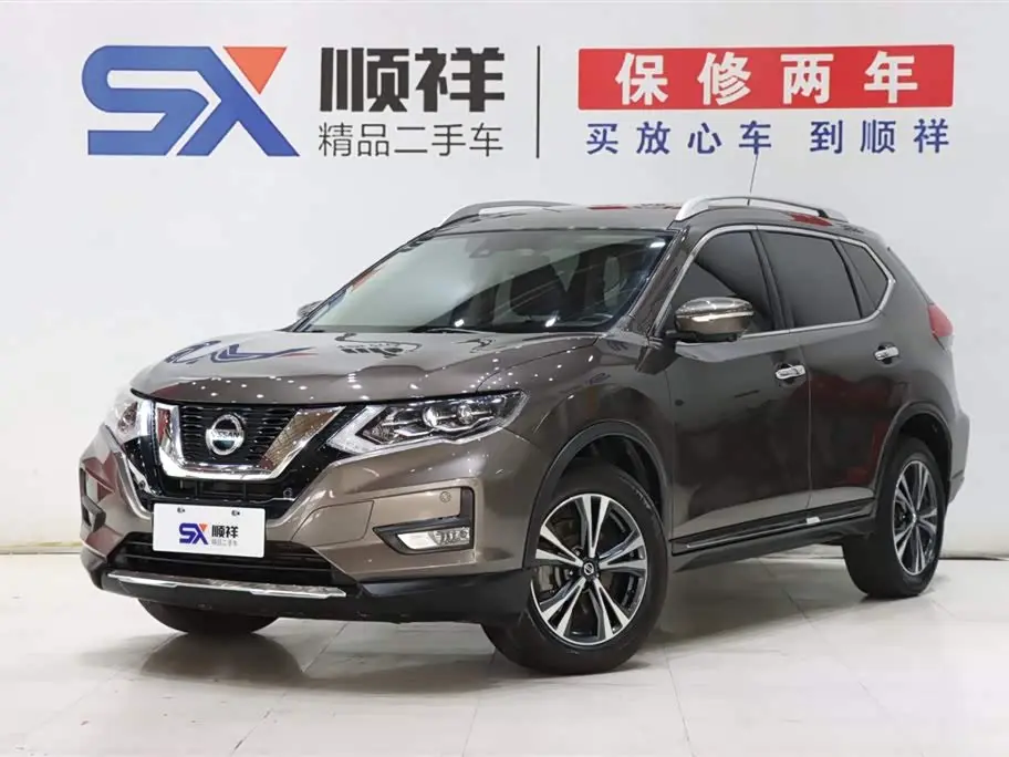 Nissan X-Trail 2021 — Photo 1/20