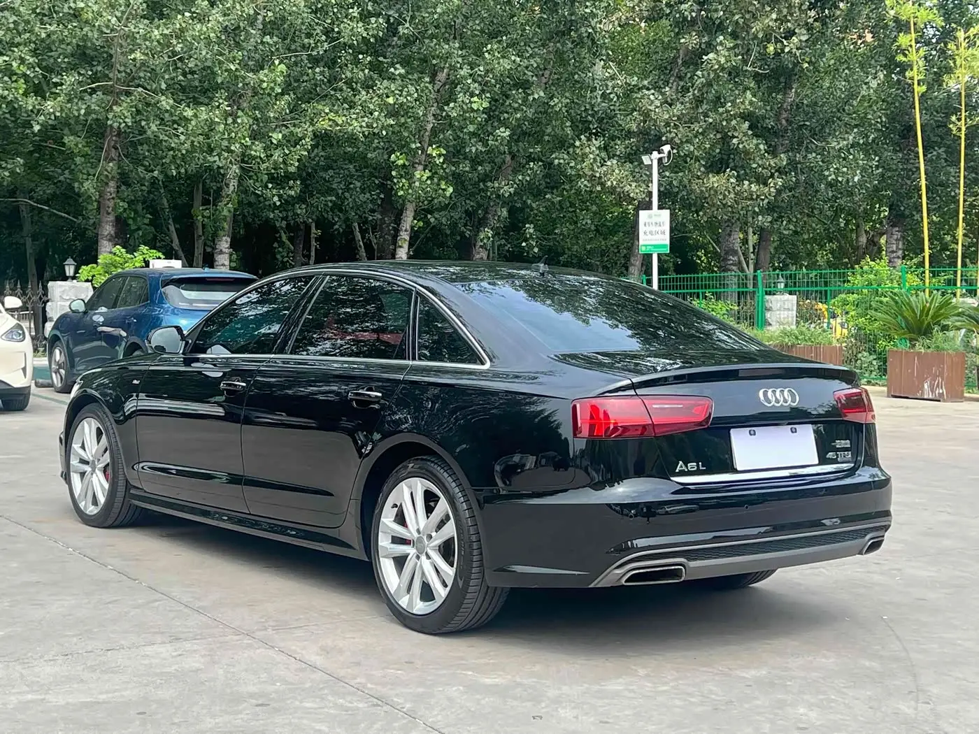 Audi A6L 2019 — Фото 7/8