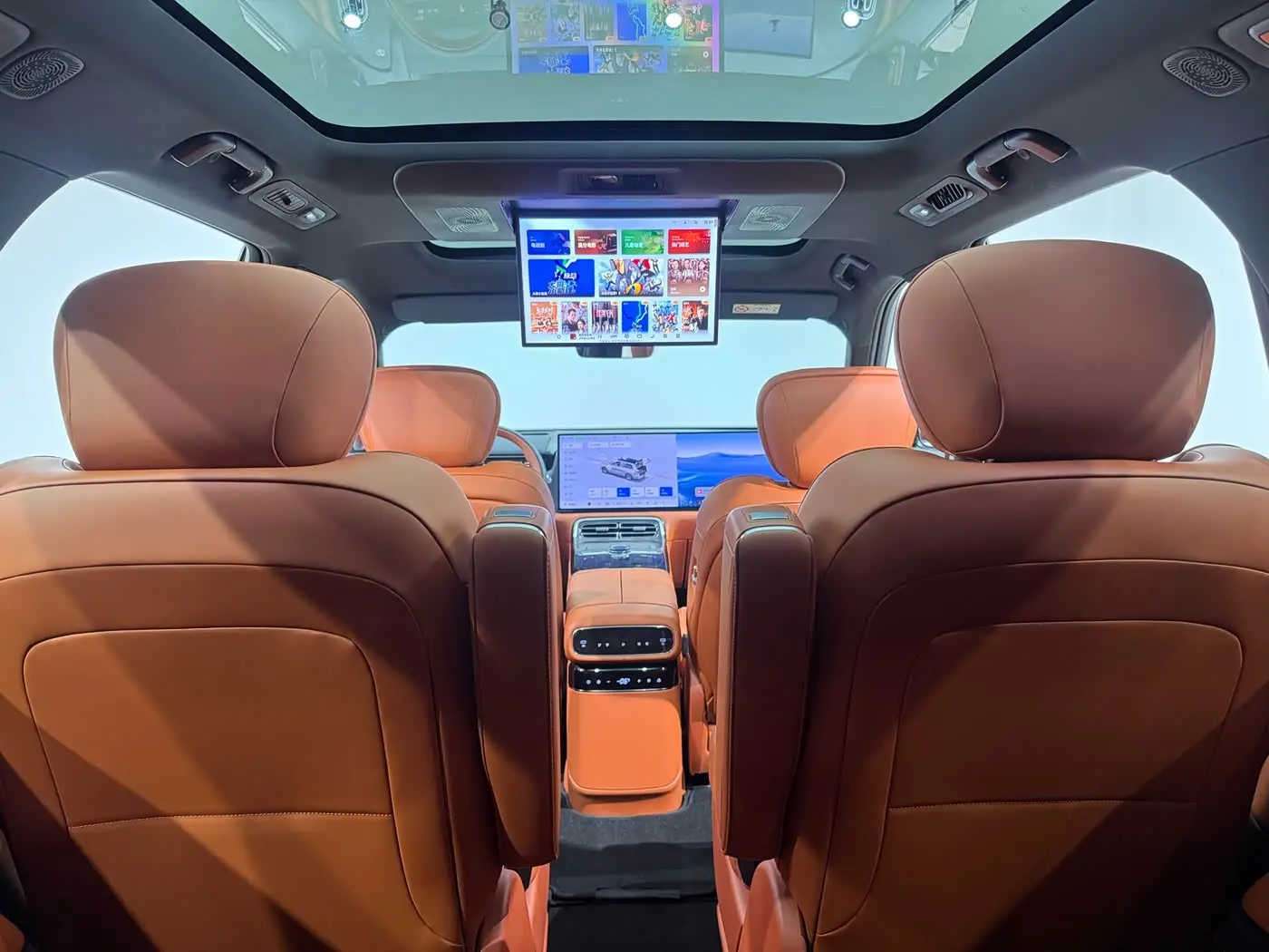 Geely Galaxy Galaxy M9 2025 — Şəkil 13/20