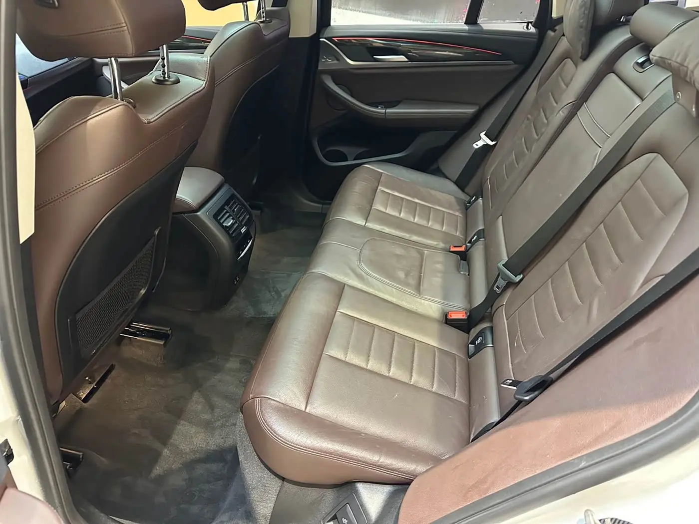 BMW X3 2020 — Photo 8/18