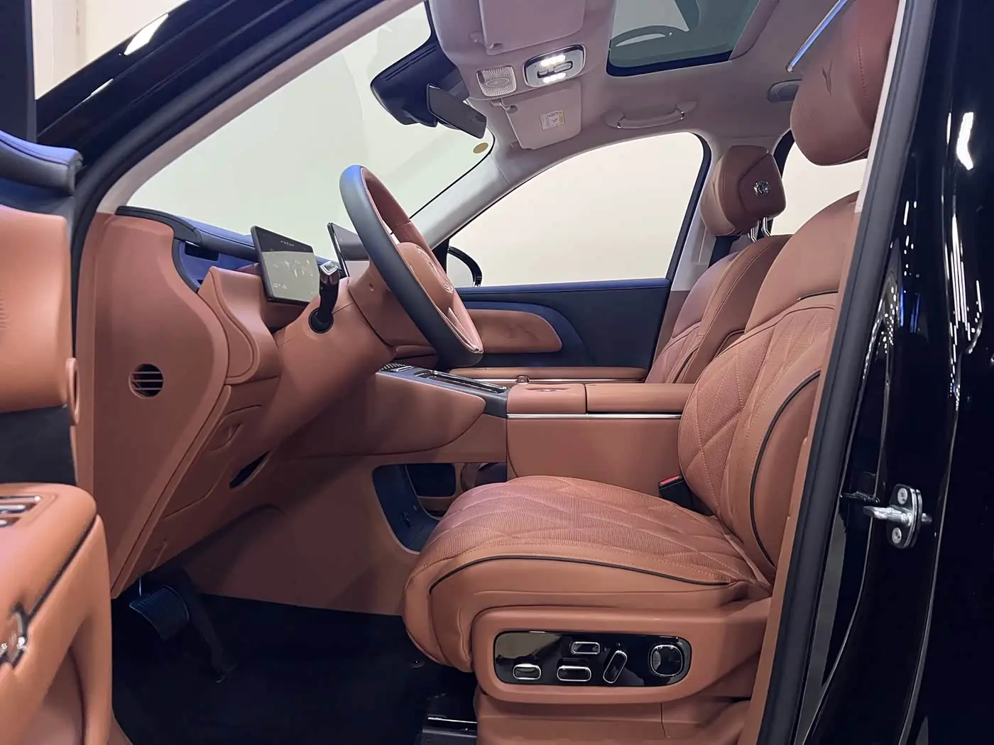 Voyah Auto VOYAH Taisan 2025 — Photo 7/11