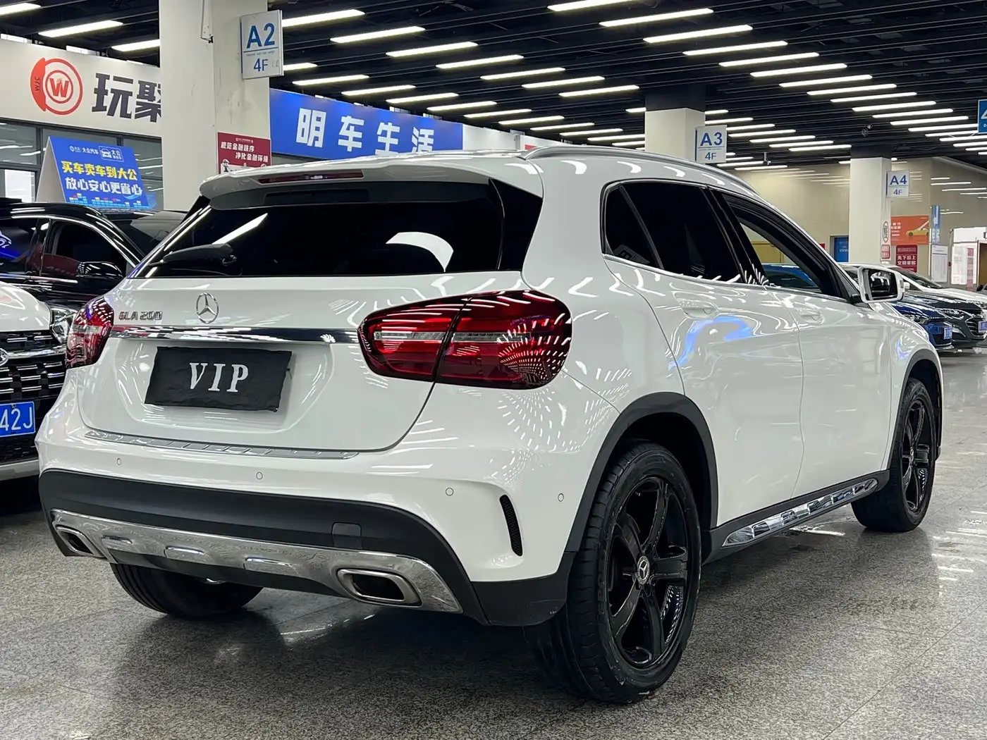 Mercedes-Benz GLA 2019 — Şəkil 10/20