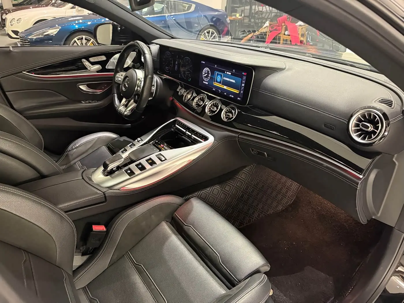 Mercedes-Benz AMG GT 2020 — Photo 13/13