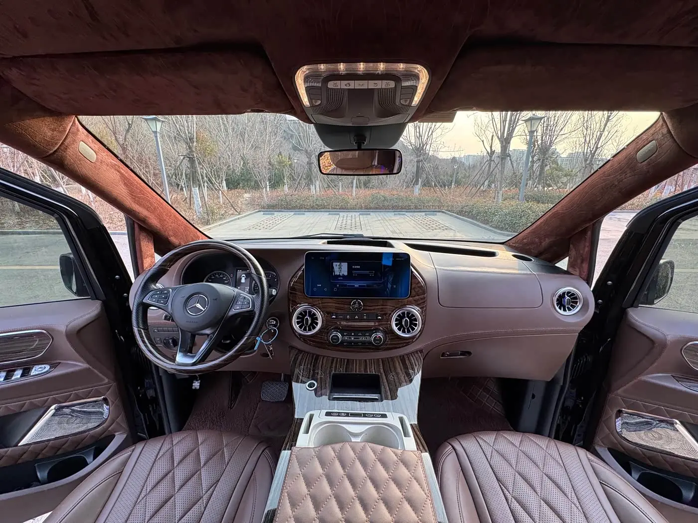 Mercedes-Benz Vito 2021 — Photo 13/17