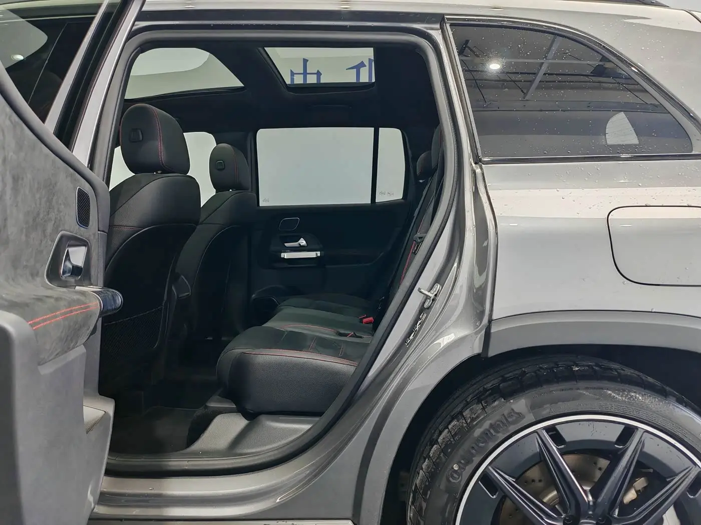 Mercedes-Benz GLB AMG 2025 — Şəkil 12/20