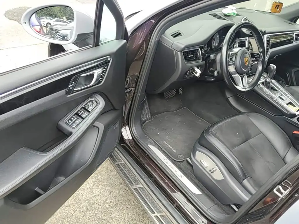 Porsche Macan 2015 — Photo 16/20