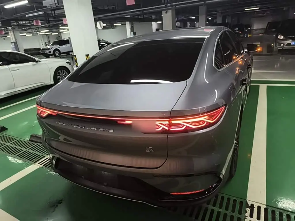 BYD Han 2022 — Şəkil 6/20