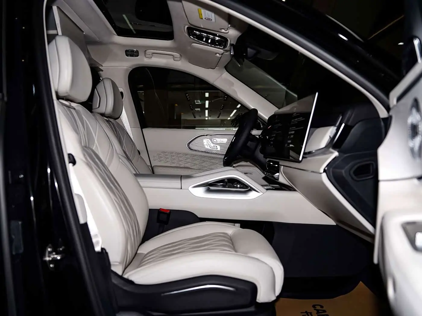 ZEEKR 8X 2026 — Photo 13/20