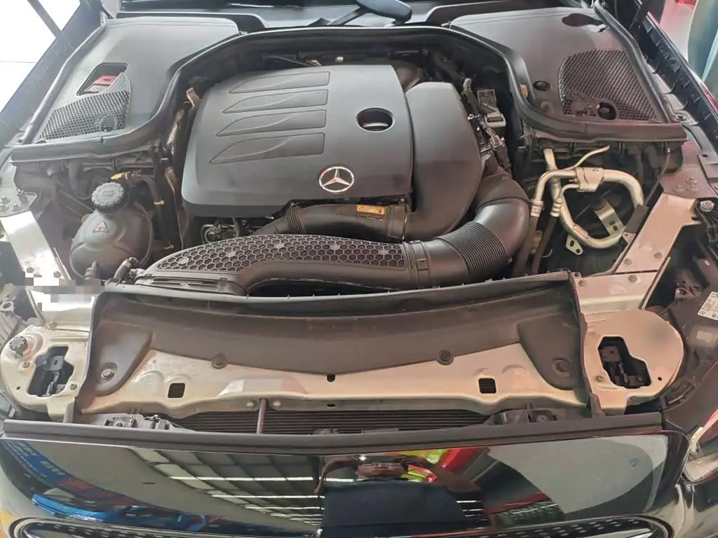 Mercedes-Benz E-Class 2021 — Photo 16/20