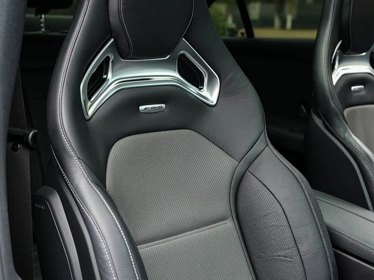 Mercedes-Benz CLA AMG 2020 — Photo 15/20