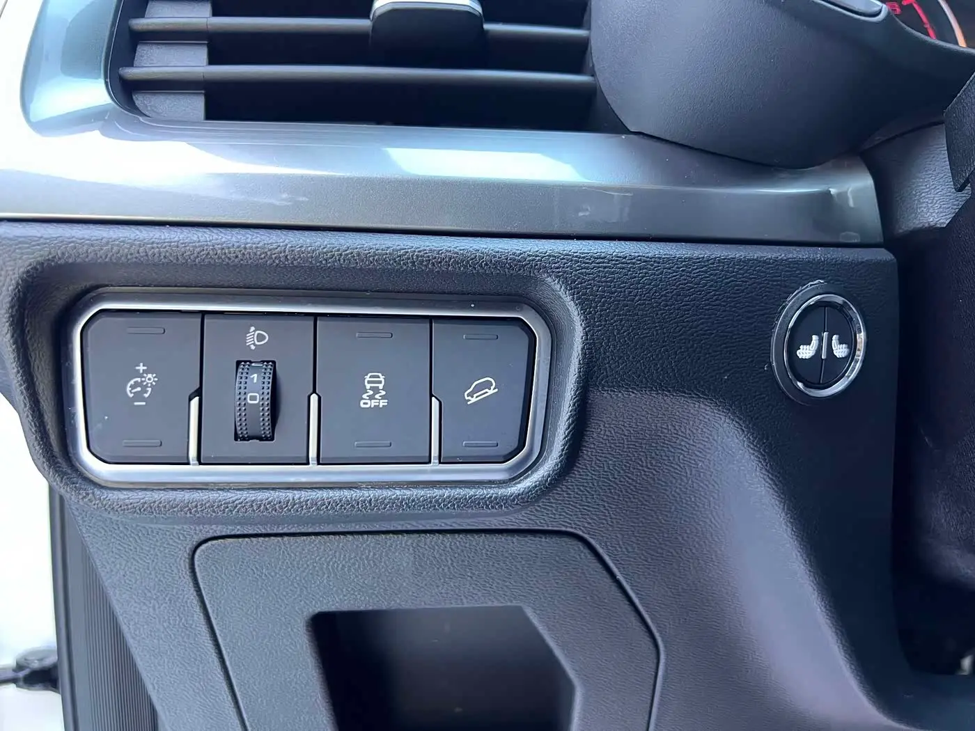 Haval H6 2024 — Фото 9/20