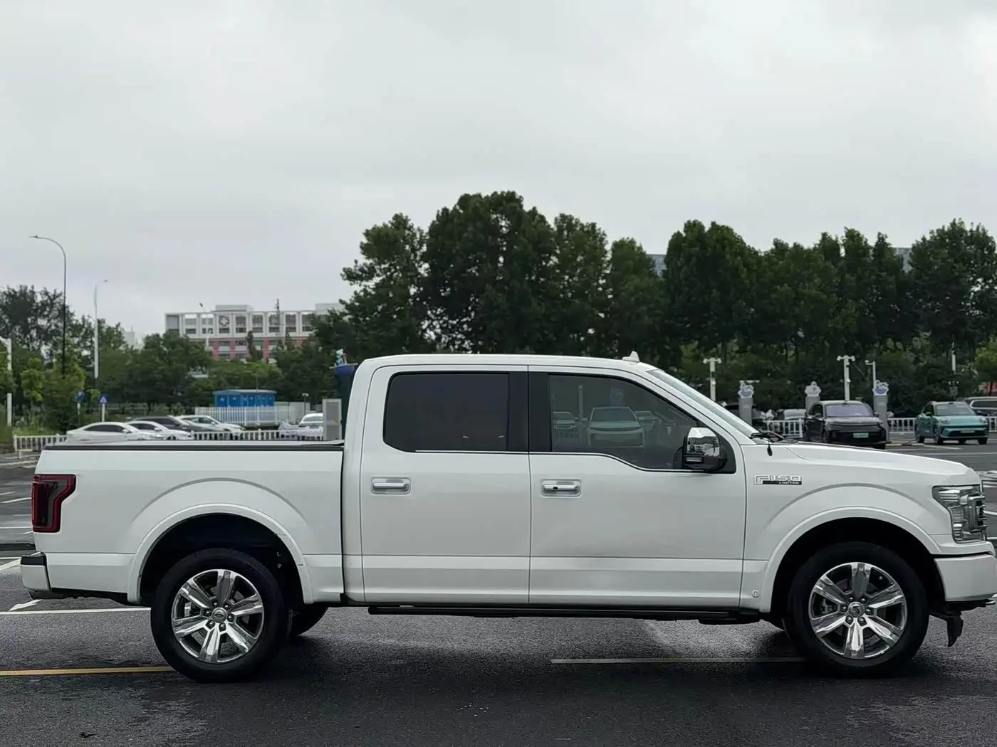 Ford F-150 Raptor 2020 — Şəkil 3/11