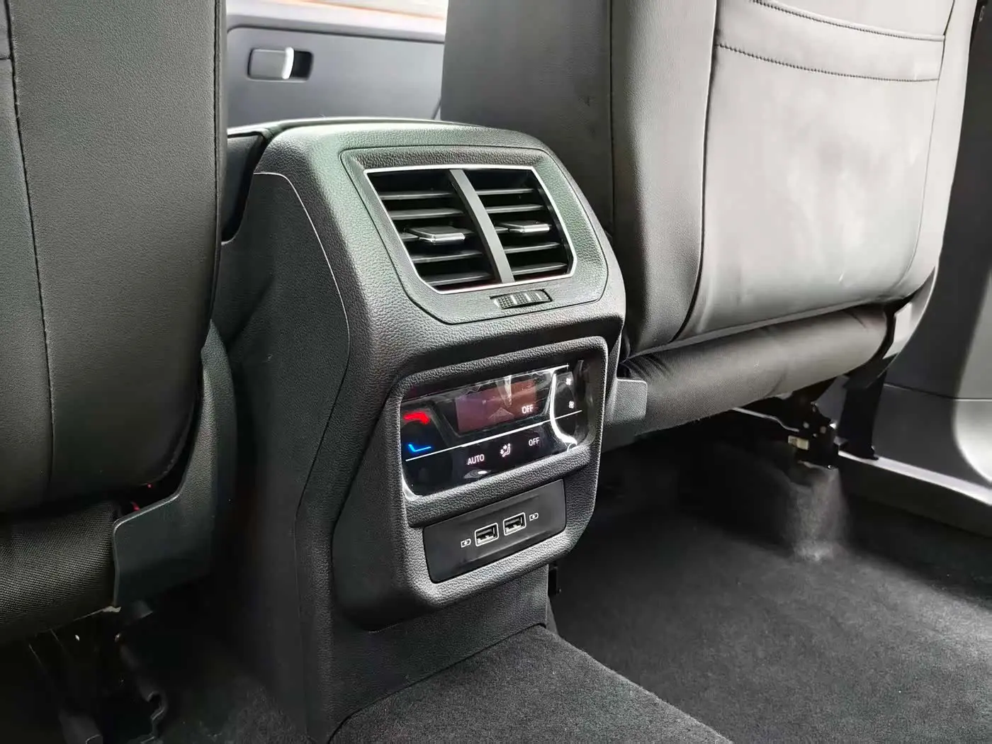 Volkswagen Tayron 2023 — Photo 17/20