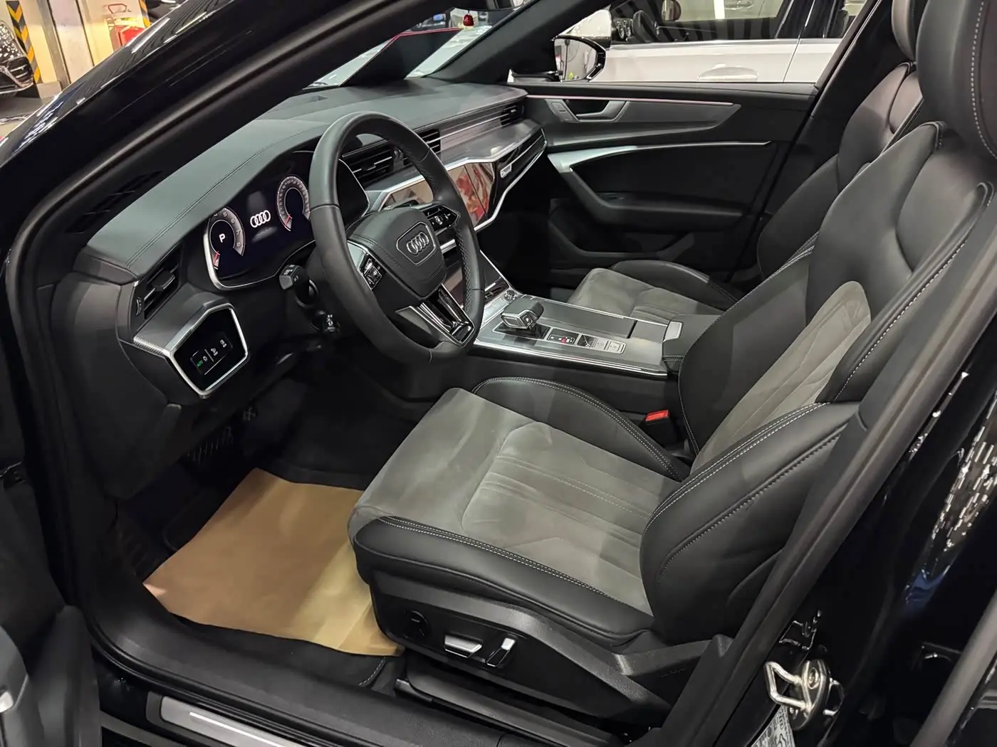 Audi A6L 2024 — Şəkil 3/12