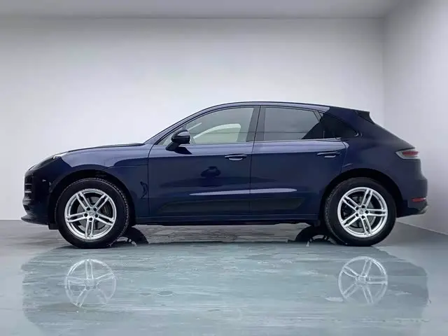 Porsche Macan 2021 — Photo 7/19