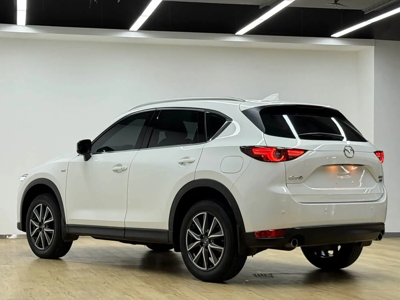 Mazda CX-5 2019 — Photo 4/20