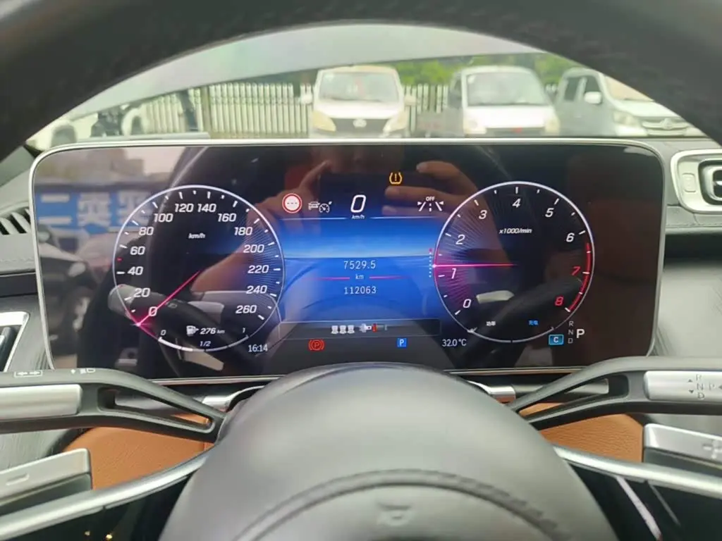 Mercedes-Benz S-Class 2022 — Photo 12/20