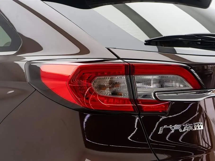 Honda Avancier 2018 — Фото 12/20