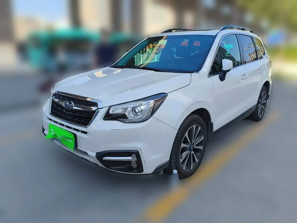 Subaru Forester 2018 — ფოტო 2/20