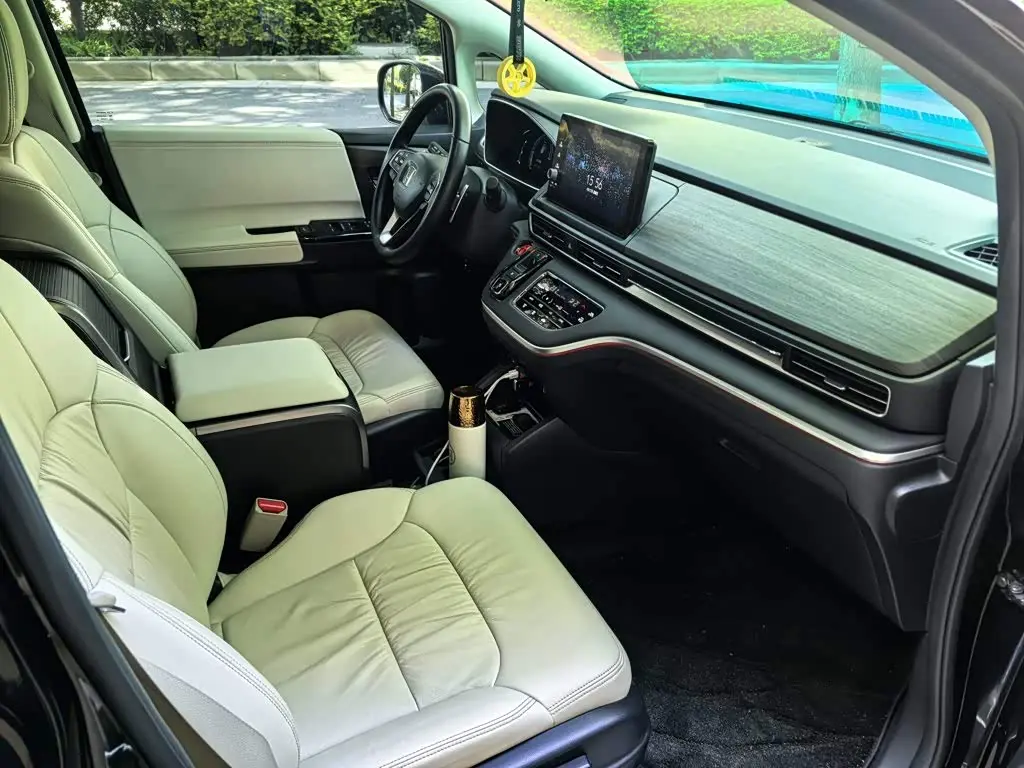 Honda Odyssey 2023 — Фото 18/18