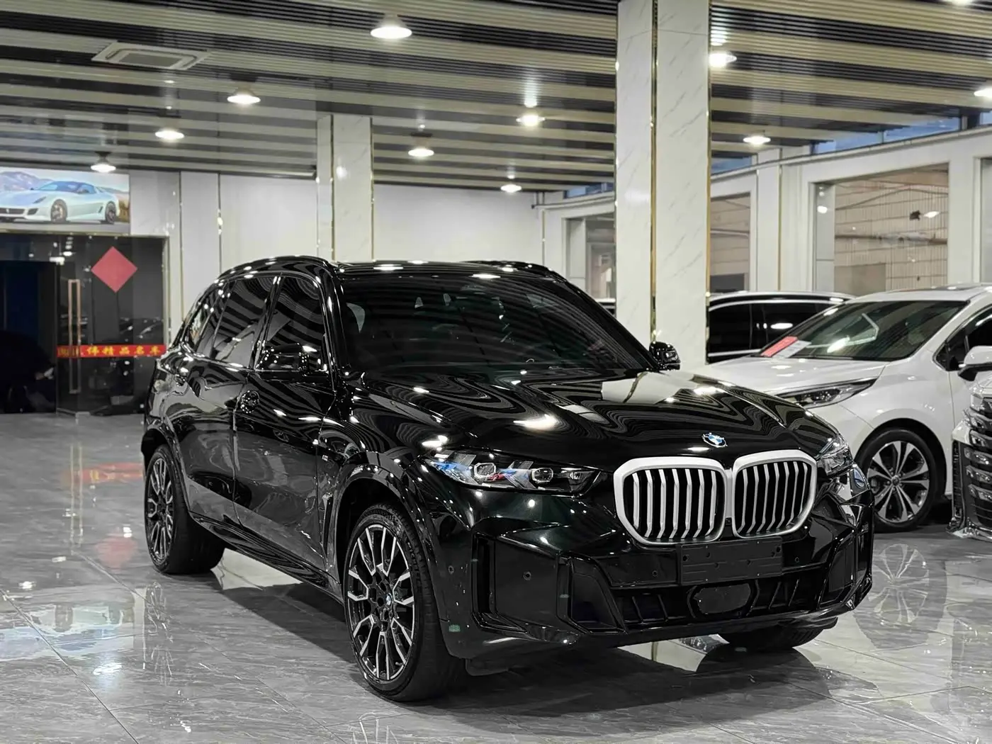 BMW X5 2025 — Фото 3/17