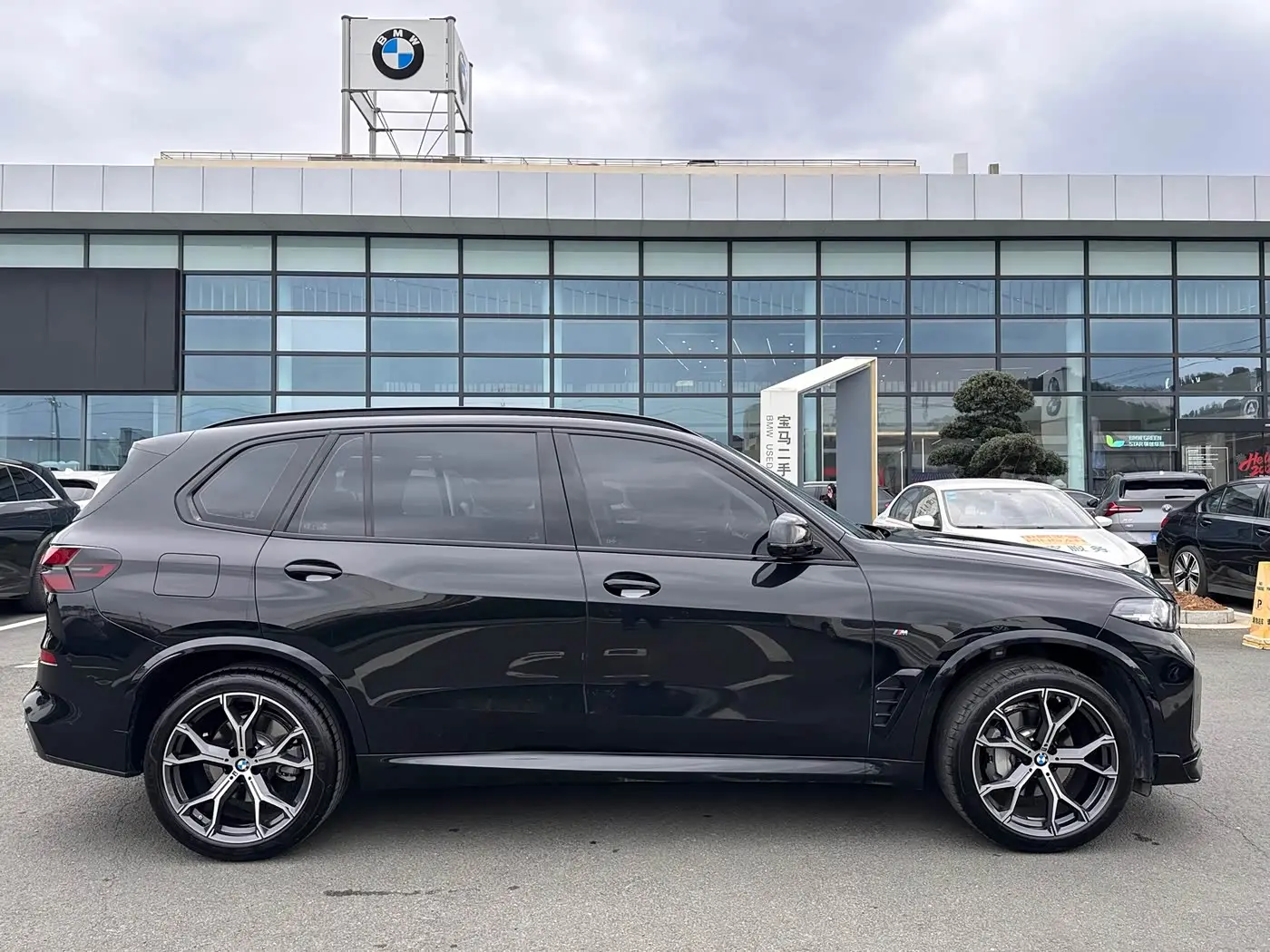 BMW X5 2025 — Photo 11/13