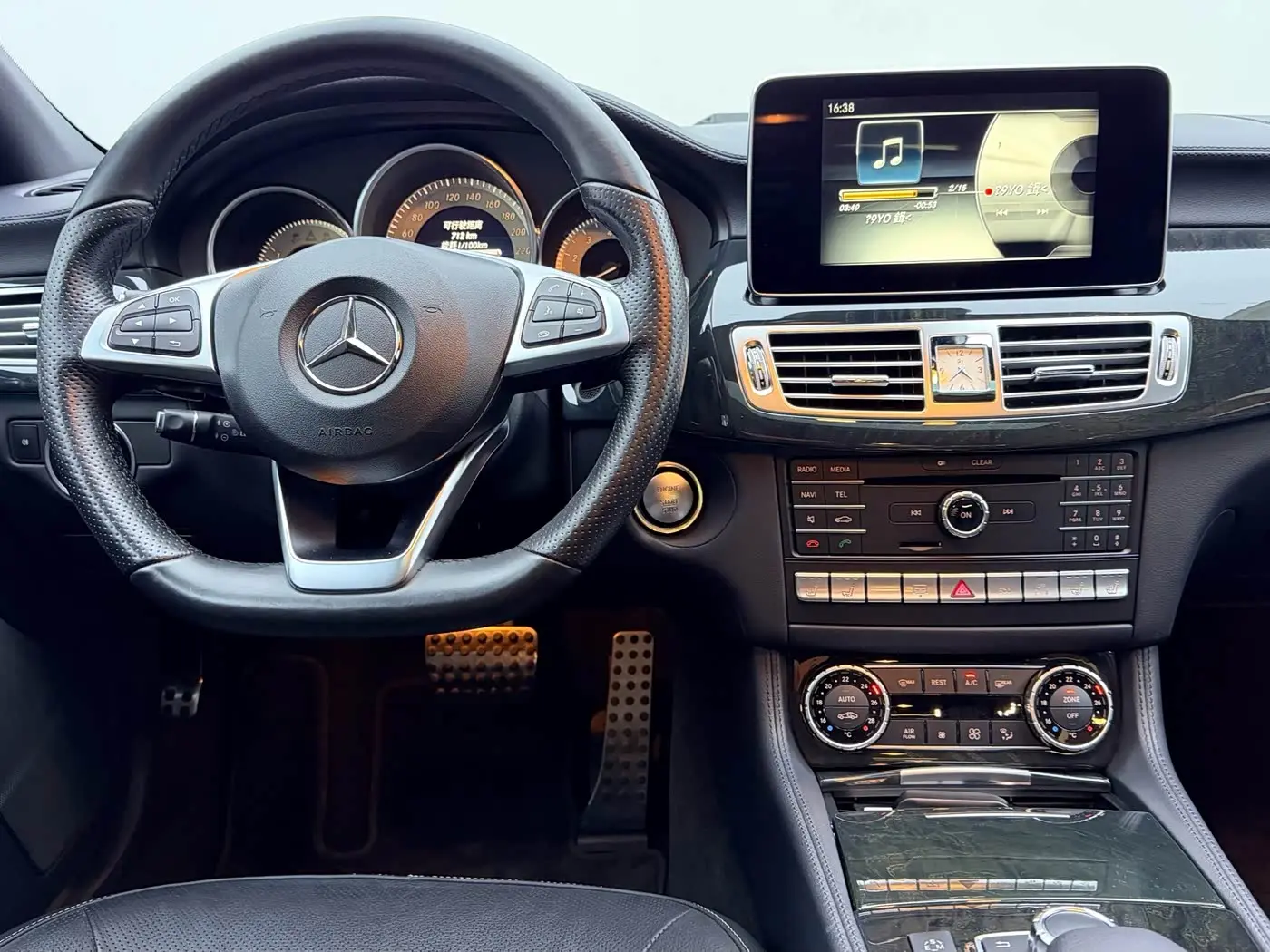 Mercedes-Benz CLS 2016 — Фото 14/14