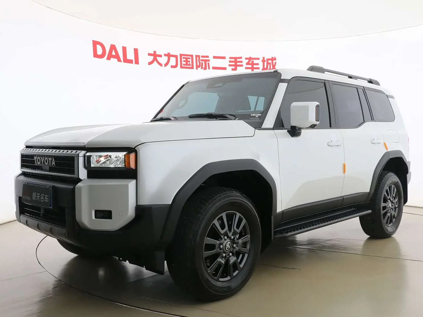 Toyota Prado 2024 — Şəkil 1/15