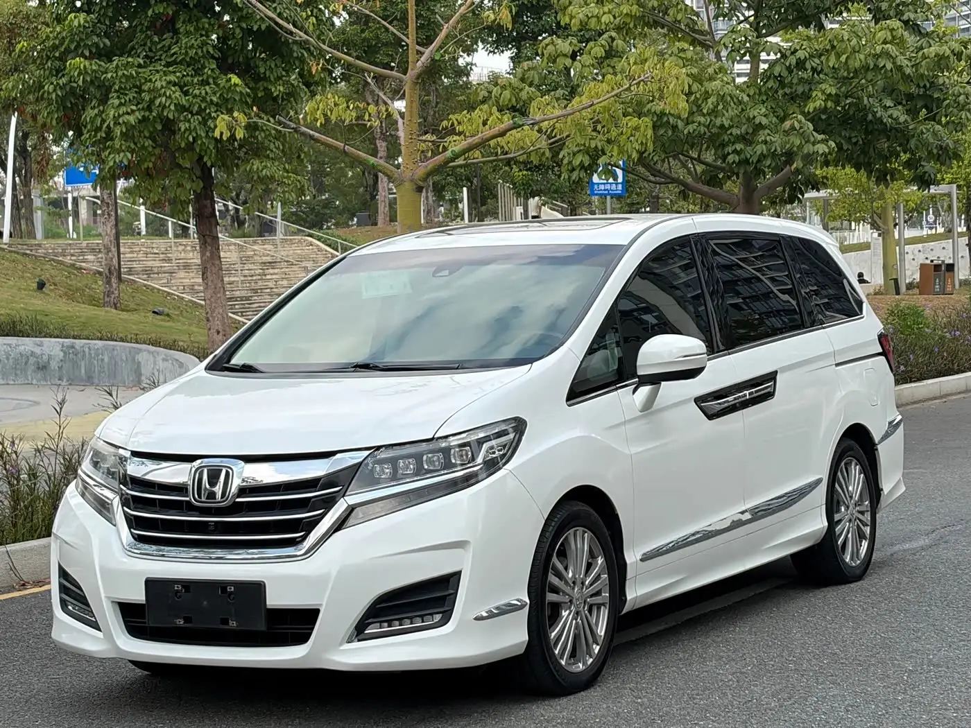 Honda Elysion, 2018