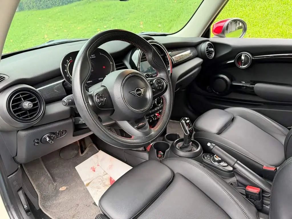 MINI MINI 2021 — Photo 7/13
