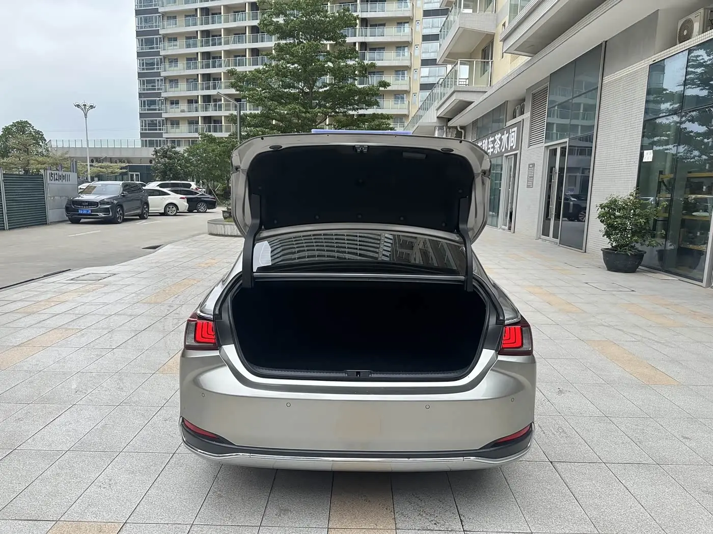 Lexus ES 2020 — Şəkil 20/20