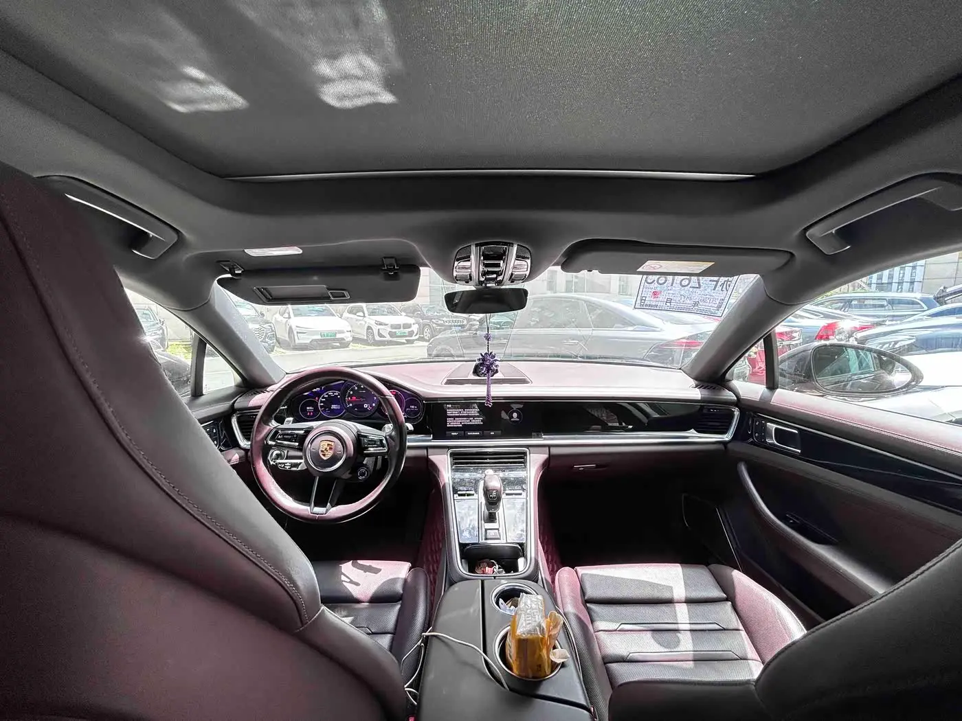 Porsche Panamera 2023 — Photo 18/20